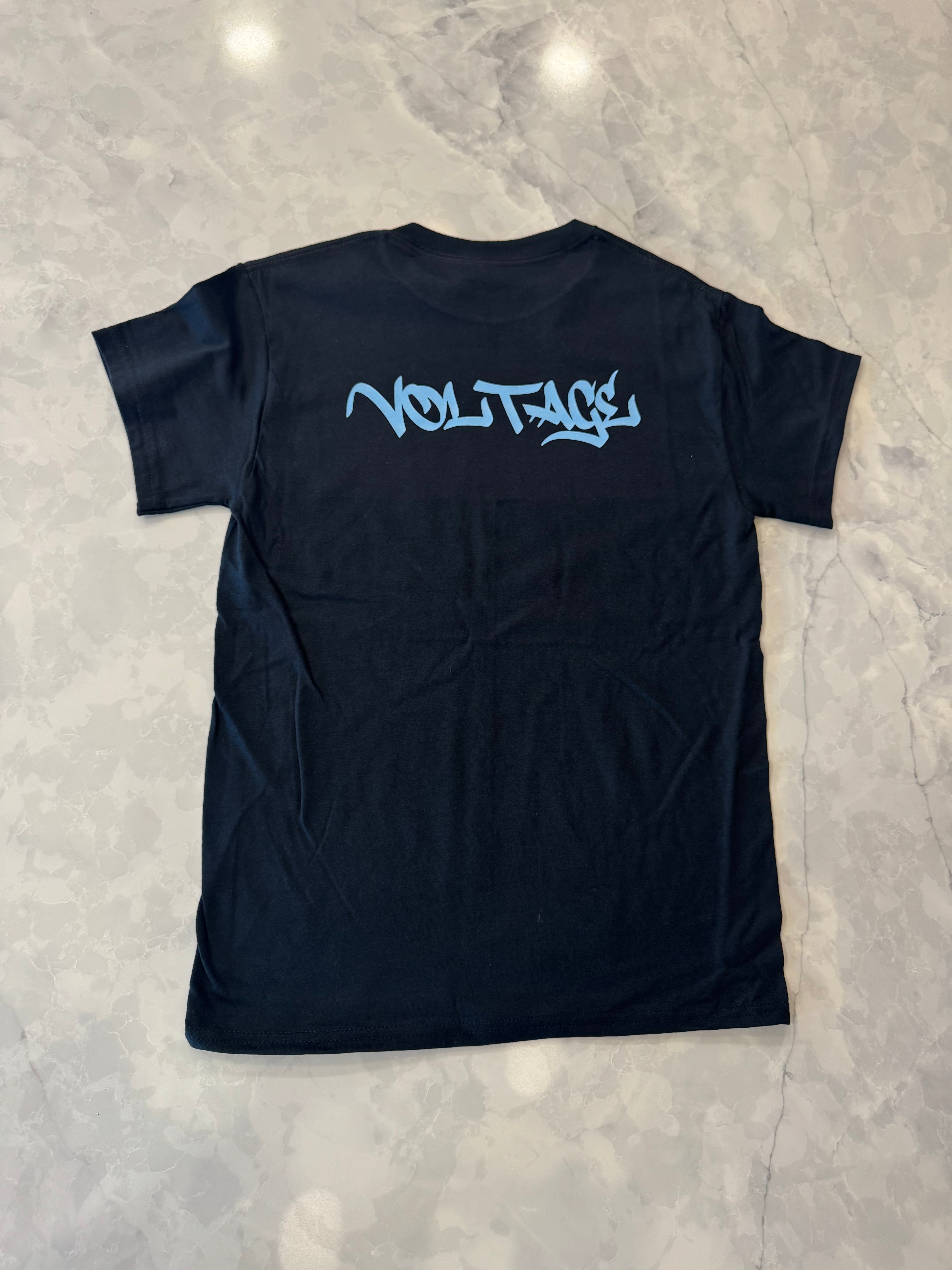 Blue logo, black T-shirt