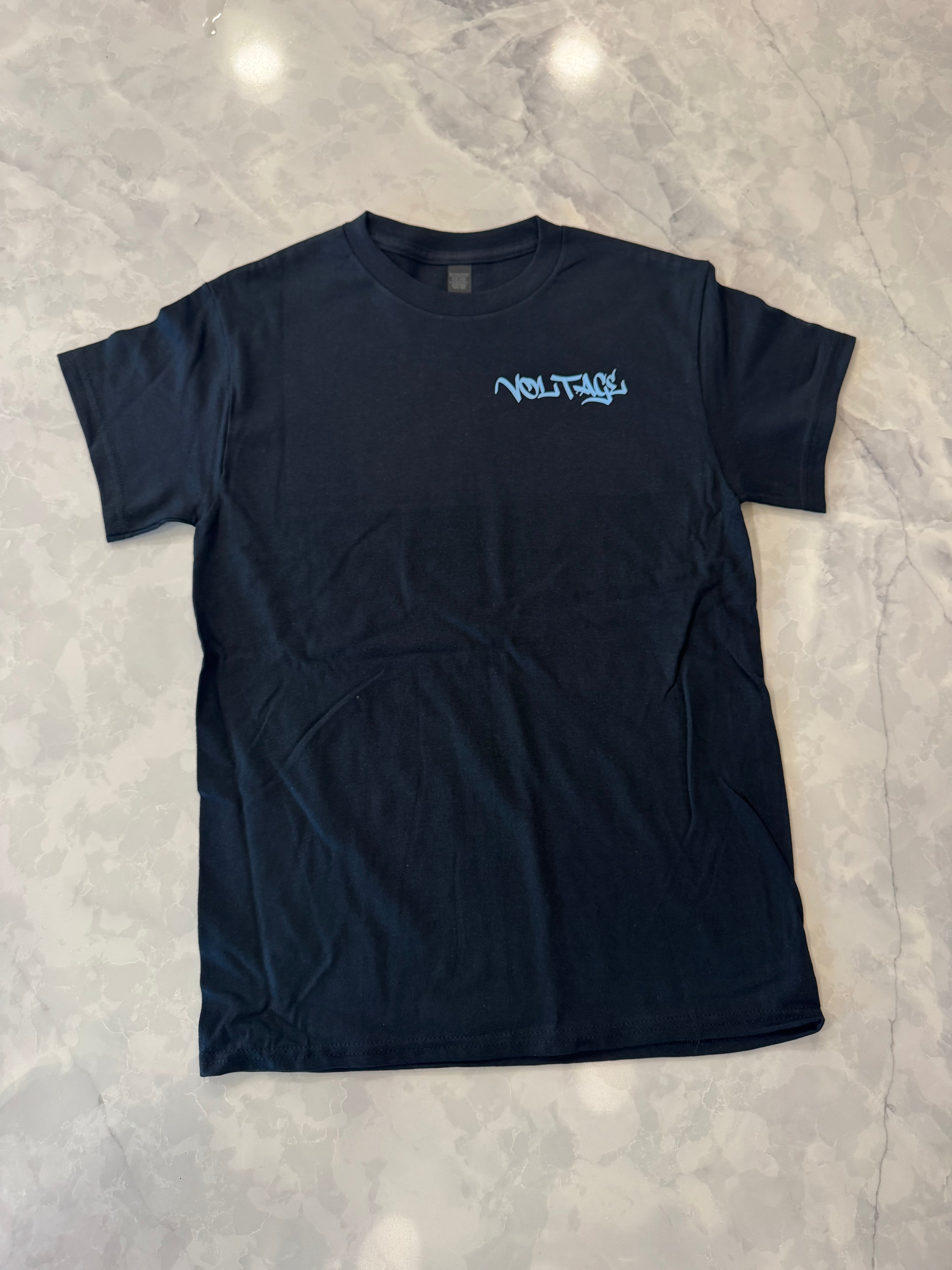 Blue logo, black T-shirt